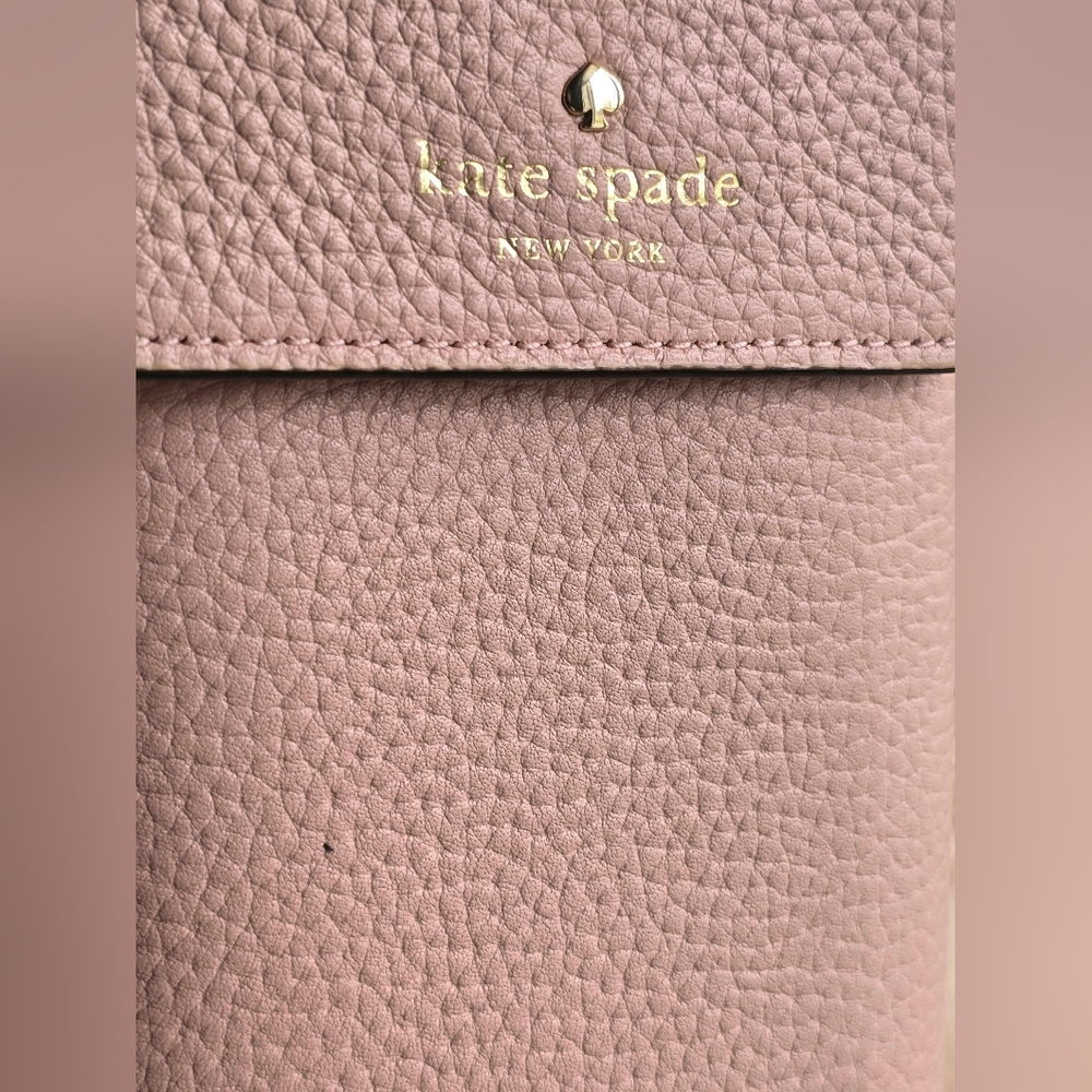 Kate Spade North South Phone Crossbody NWOT - Picture 2 of 8